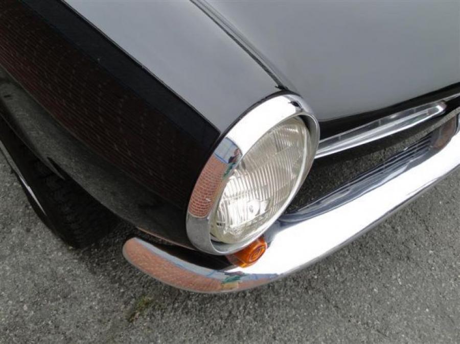 Детали экстерьера BMW 507 (Series II) 1957 года  (фото 129 из 177)